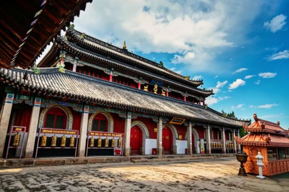 Falun Temple