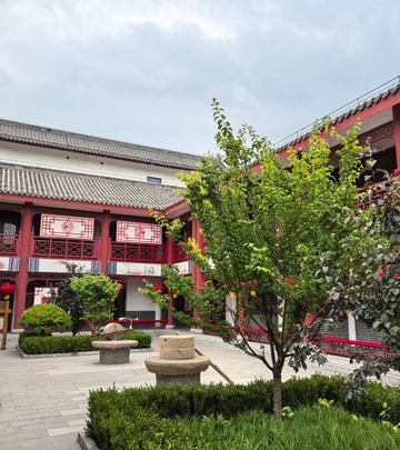 jing zhou ta wen hua guang chang