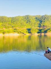 Xianren Lake