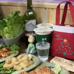 小酒馆主题烤肉(横店分店) User Photo