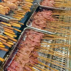 九街三叁街头鸡脚筋串串(九街店) User Photo