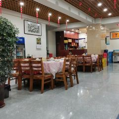 鸿义楼 User Photo