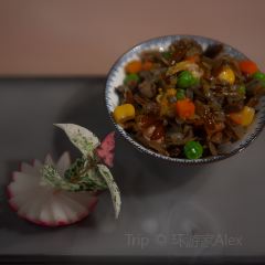 半壁江山 User Photo