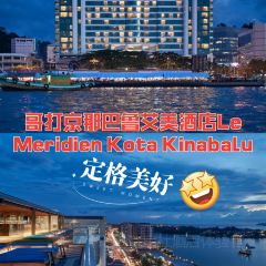 Azure Pool Bar & Café User Photo