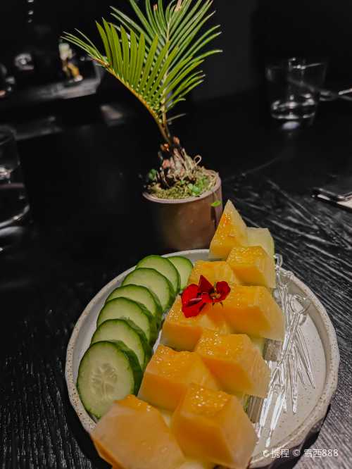 WOOGI(雨季·韩国餐厅 天目里店)