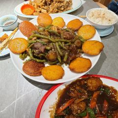 XI YANG HONG User Photo