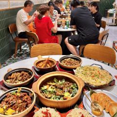 GRANDMA HU HAINAN FOOD STALL User Photo