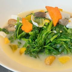 Shang Rong User Photo