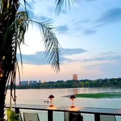 ONE PARTY BAR User Photo