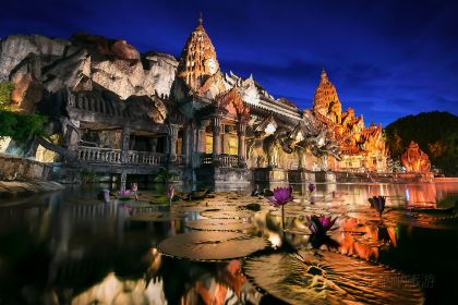 JIN NA LI HUANG GU YA YAN GUO JI ZI ZHU CAN TING