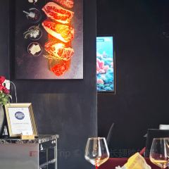 MURBEN牧尔本牛排馆(老洋房江苏路店) User Photo