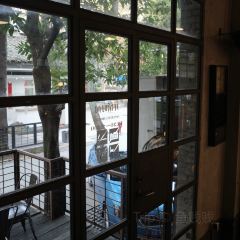 Showroom Cafe User Photo