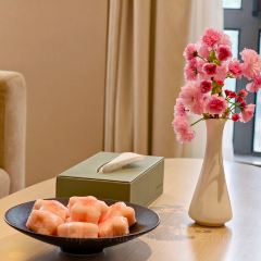 武汉二妃山庄湖畔花园酒店(光谷生物城科技会展中心店)·醉河鲜·非遗湖北菜 User Photo