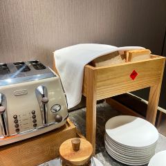中街吊炉饼鸡蛋糕小吃部 User Photo