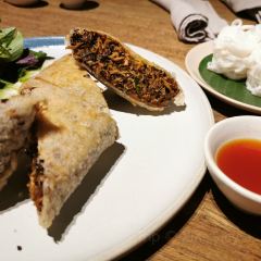 Hum, Garden & Restaurant User Photo