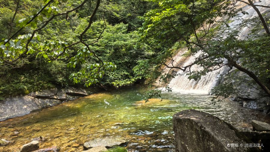 天堂古寨度假酒店·自助餐廳