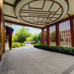 春山外精品汤屋度假酒店·悦食餐厅 여행 사진