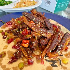 鸿越美食楼 User Photo