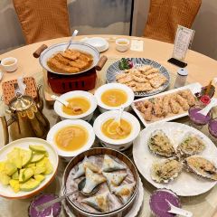 QIANCHAOYAN User Photo