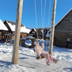 禾木老村山庄 User Photo