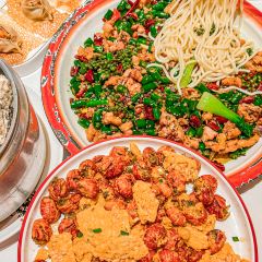 森虎虾尾·烧烤酒场(二七区直营旗舰店) User Photo