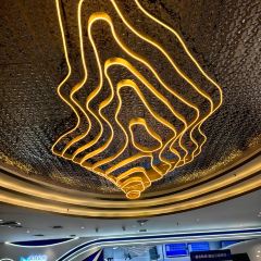 Longta 186m Yunshang Western Restaurant User Photo