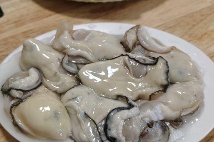 荣记生蚝鸡煲(吴川分店)