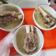 周震馄饨 User Photo