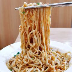 Jingrongjiulou●shengtaimincai (guangda) User Photo