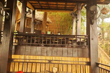 Dyen Sabai Restaurant and Bar