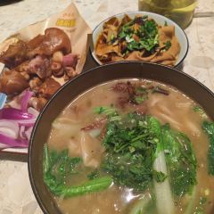 张老炝方城炝锅烩面(升龙广场店) User Photo