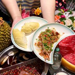 一绪に和牛寿喜烧(大卫城店) User Photo