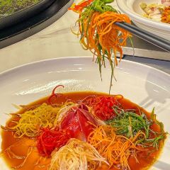 一品红养生汤煲(沙坪坝公园店) User Photo