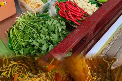 老革火烧房子·菊花过桥米线(文萃路店)