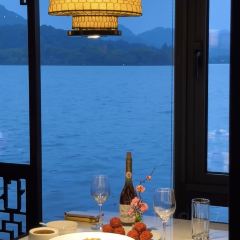 ON LAKE 여행 사진