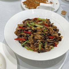 鲁班大酒店(溱水路店) User Photo