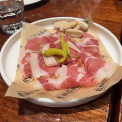 Encasa Restaurant User Photo