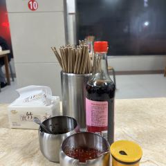 伟红蟹黄包(京城小区店) User Photo