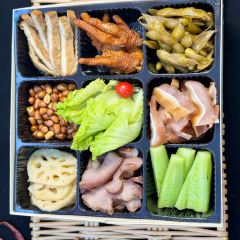 万厨娘卤肉馆（中央城店） User Photo