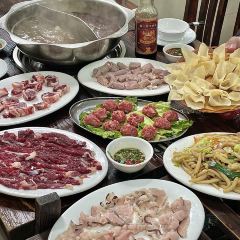 霄乡饭店·温三爷牛世家 User Photo