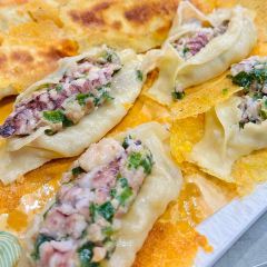 小海滩·百食府海鲜餐厅(莱山观海路店) User Photo