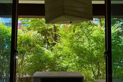 小南房鲜美蛙火锅(永康店)