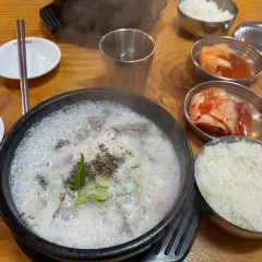 MING DONG KAO ROU GUAN 여행 사진