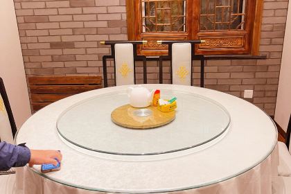 石桥饭店(雅鲁街店)