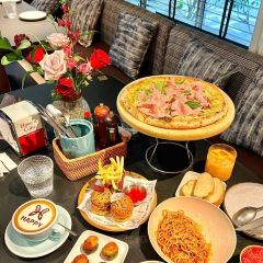 Le  Café De HAPPY User Photo