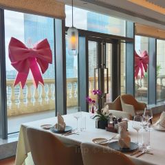 佛山奥克伍德华庭酒店公寓·奥膳房餐吧（千灯湖店） User Photo