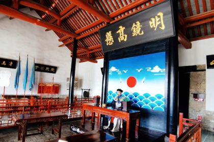 艳阳天酒店(月季店)