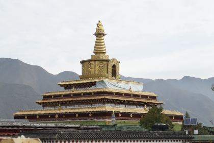 诺日朗卡观景台餐厅