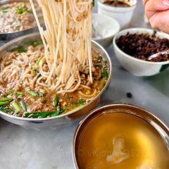 正宗杨记普洱酸醋米线(总店) User Photo