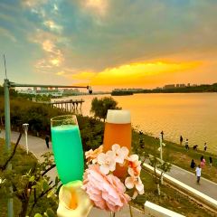 ONE PARTY BAR User Photo